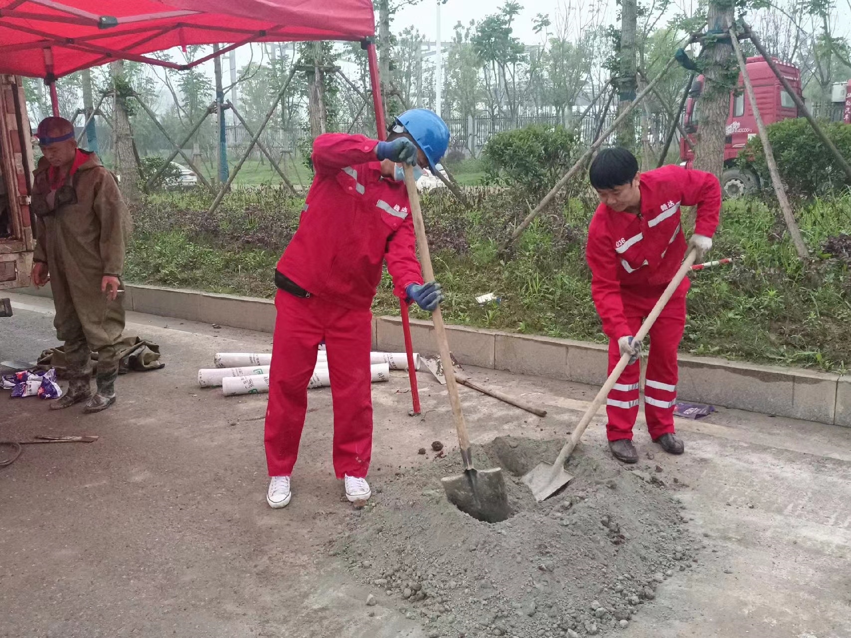 华州管道疏通哪家好】及时进行市政管道清淤